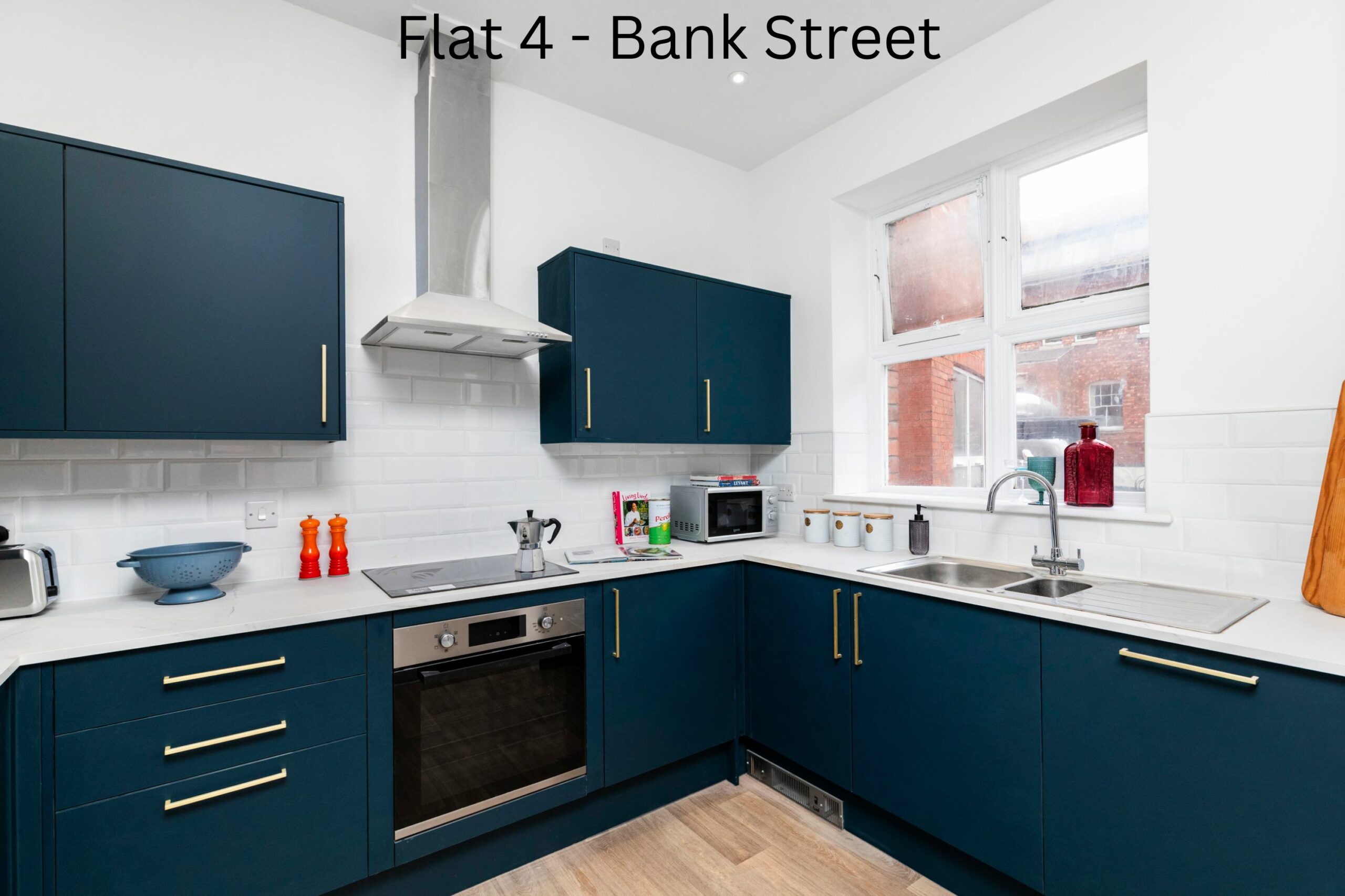 Bank Street, Flat 2