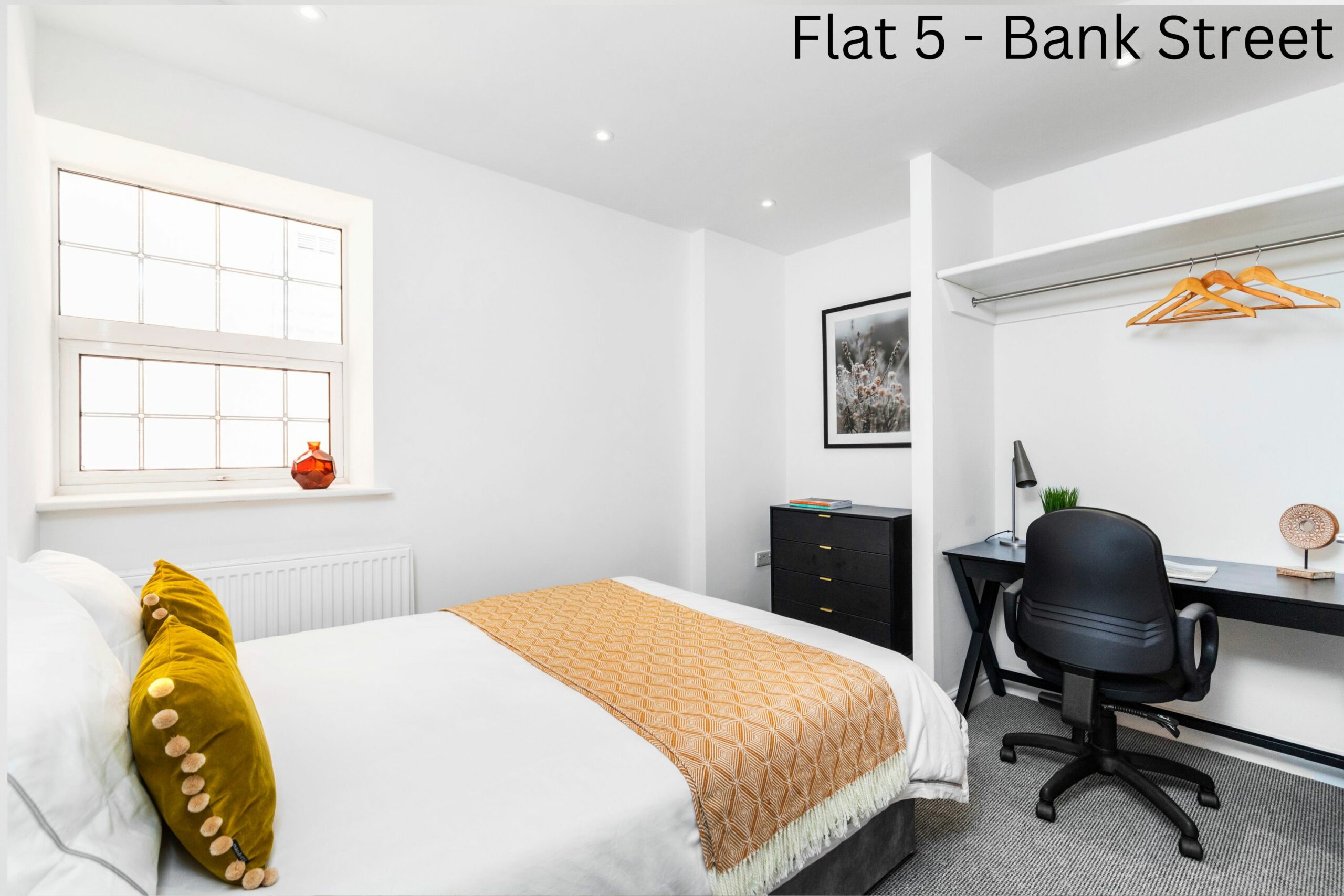 Bank Street, Flat 3