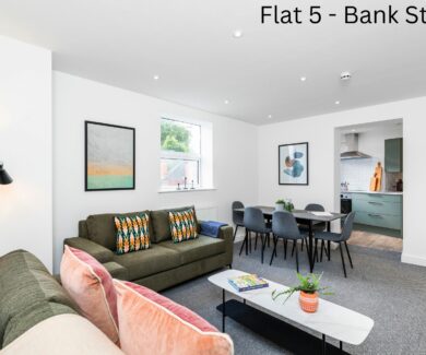 Bank Street, Flat 1