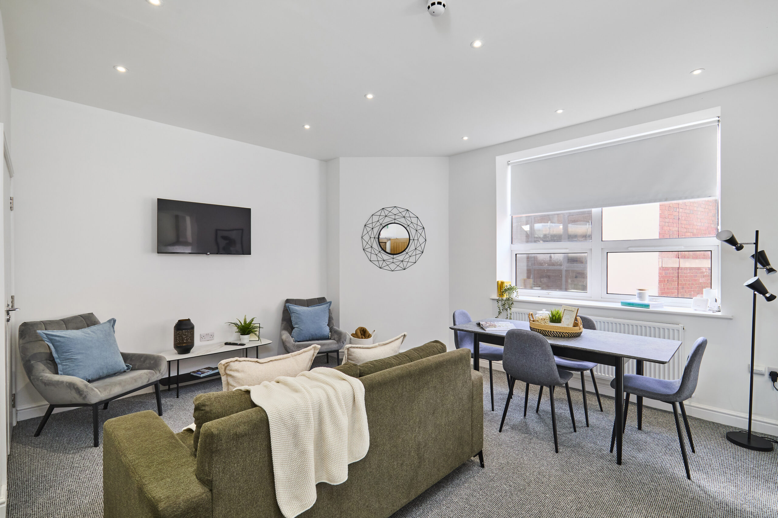 Bank Street, Flat 3