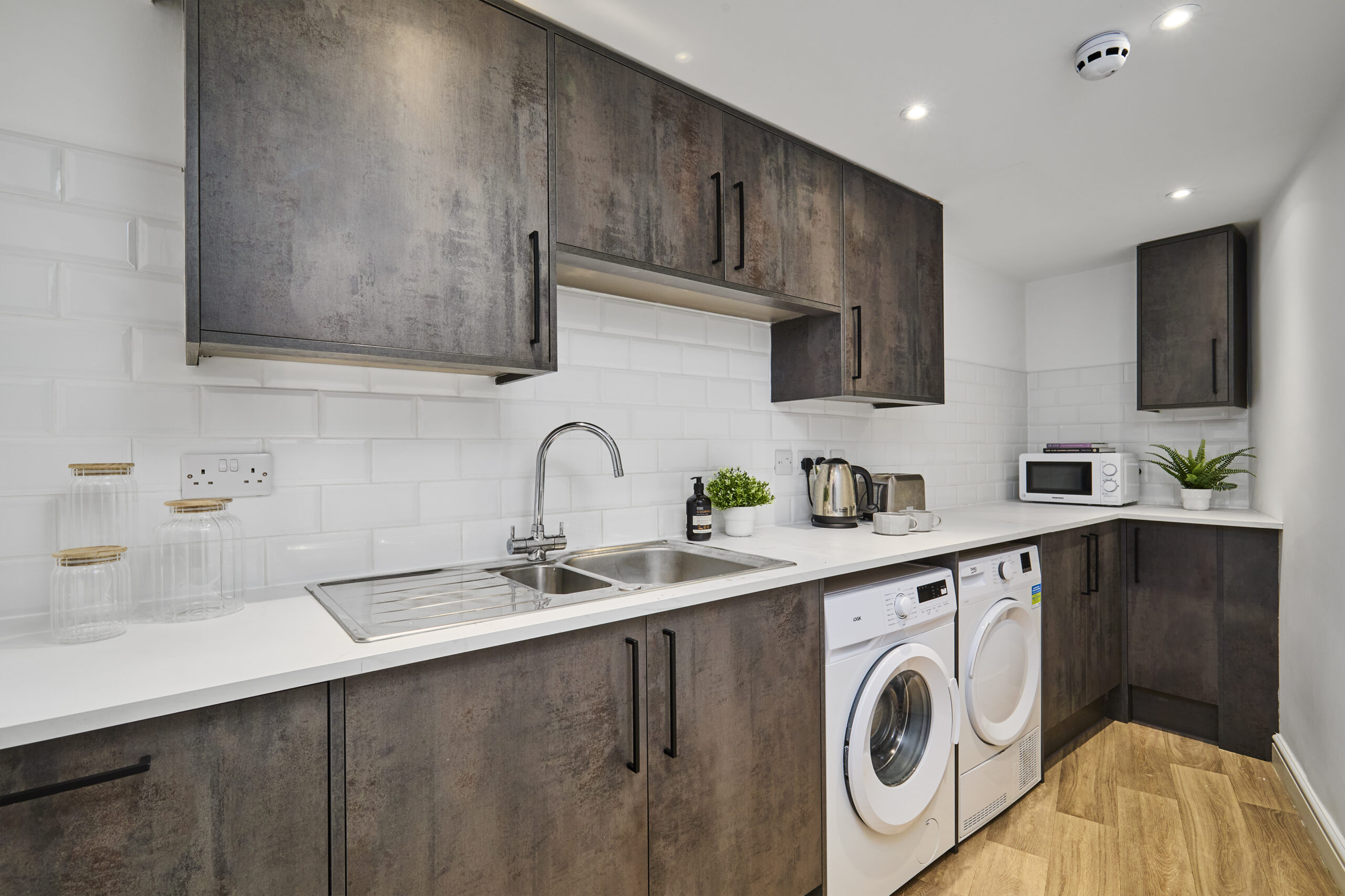Bank Street, Flat 3